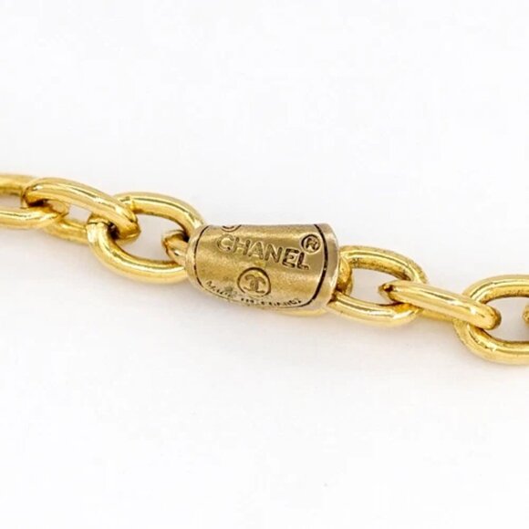 CHANEL CC Logos 5 Charm Necklace 16" Gold Tone Auth - Picture 5 of 7